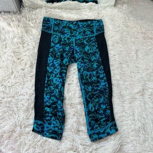 lululemon Patterned Crop Leggings